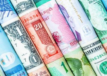 أسعار العملات العربية والأجنبية في مصر اليوم الأحد