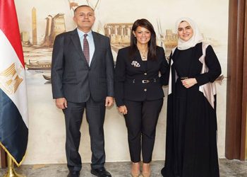 وزيرة التخطيط تلتقي سفير دولة قطر بالقاهرة لتعزيز سبل التعاون