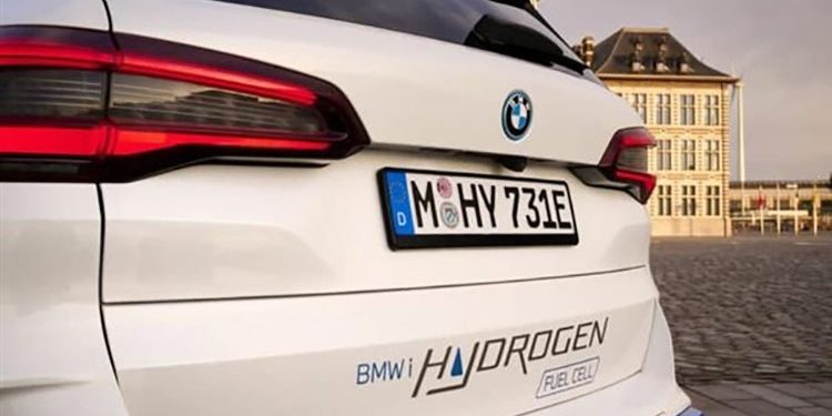 أول سيارة موفرة من BMW