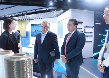 رئيس اقتصادية قناة السويس يلتقي ممثلي شركتي Great Wall Motors وCNBM group “Jushi” للاستثمار الصينية