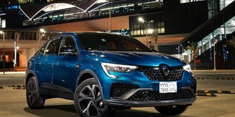 رينو أركانا موديل 2025 تظهر لأول مرة