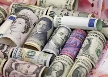 أسعار العملات العربية والأجنبية في مصر اليوم السبت