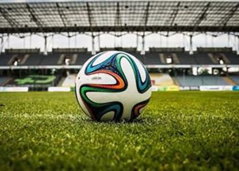 مواعيد مباريات اليوم الإثنين والقنوات الناقلة