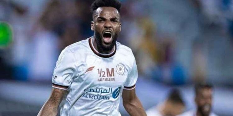 الزمالك يتفق مع الجابوني أرون بوبيندزا.. وتفاصيل التعاقد