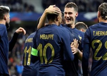 فرنسا يواجه بلجيكا الليلة