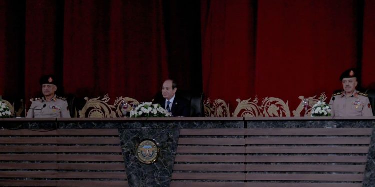 الرئيس السيسى يتحدث عن استغلال البعض للسيارات المخصصة لذوي الإعاقة.. تفاصيل