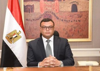 وزير الإسكان يتابع موقف تنفيذ الأعمال بمشروع تطوير جزيرة الوراق