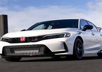 سعر هوندا سيفيك تايب ار 2025 بالسعودية