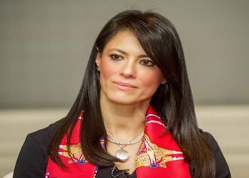 التخطيط : بعثة يابانية لبحث أوجه التعاون مع هيئة قناة السويس