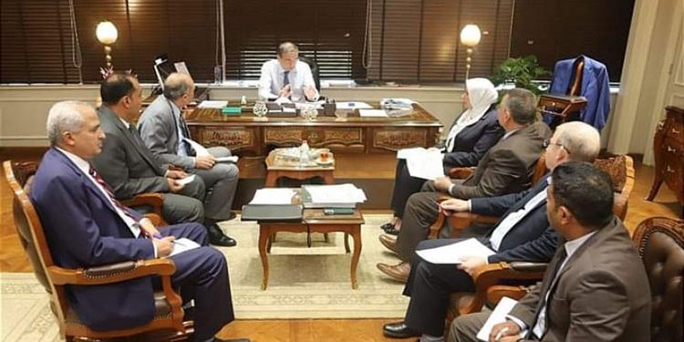 وزير الزراعة: توفير التقاوى للمزارعين بأسعار مناسبة والتوسع فى عمليات الإنتاج