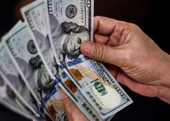 أسعار الدولار في مصر اليوم الأحد