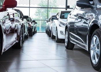 معلومات الوزراء: الصين مؤهلة للبقاء على قمة سوق السيارات الكهربائية