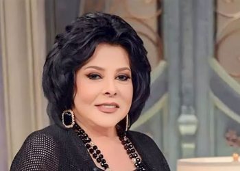 إسعاد يونس:هجبر أحفادي يجروا ورا العلم واللي هيجرى ورا التيك توك هيبقى وحيد