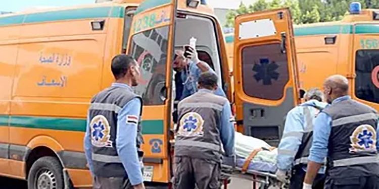 مصرع سيدة وزوجها إثر انقلاب موتوسيكل بطريق السويس الصحراوى