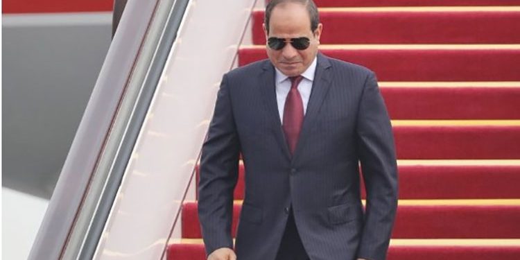 الرئيس السيسي يعود إلى أرض الوطن بعد زيارته لتركيا