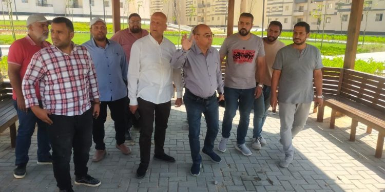 مسئولو ” الإسكان ” يتفقدون وحدات المبادرة الرئاسية ” سكن لكل المصريين ” والخدمات بمدينة أكتوبر الجديدة