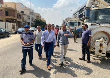 رئيس جهاز القاهرة الجديدة يتفقد محطات الصرف الصحي واصطفاف معدات الصيانة للتأكد من جاهزيتها لفصل الشتاء