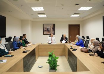 نائب وزير الصحة يعقد اجتماعا لمتابعة مشروع مجمع المعامل المركزية بمدينة بدر