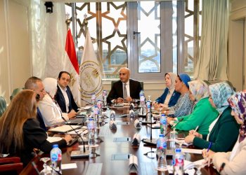 وزير التربية والتعليم يبحث مع مؤسسة “حياة كريمة”  تعزيز أوجه التعاون بين الوزارة والمؤسسة