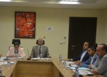 وزير الإسكان يتابع إجراءات تعويض أصحاب قطع الأراضي المنزوع ملكيتها في حي السلام “ثان”  بمحافظة القاهرة