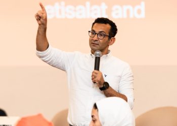 أحمد يحيى: إي آند مصر تتوسع في تقديم خدمات الشمول المالي لعملائها في مصر