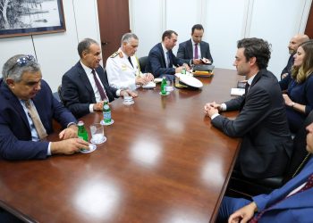 وزير الخارجية يواصل عقد لقاءات مع أعضاء الكونجرس