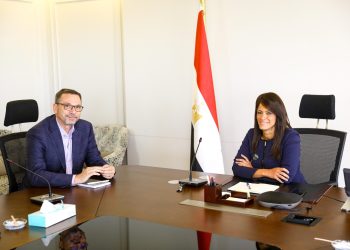 المشاط تلتقي الرئيس التنفيذي لبورصة المناخ في نيويورك لمناقشة الشراكات في مجال الحلول والسياسات المناخية