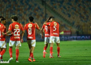 الأهلي يهزم جورماهيا بثلاثية ويتأهل لدور المجموعات في دوري أبطال أفريقيا