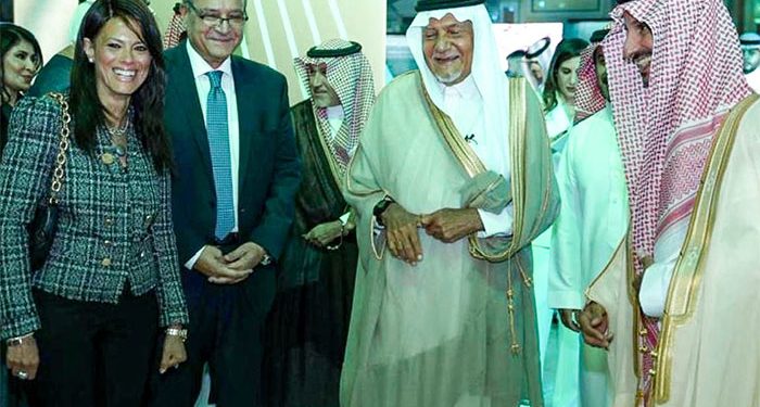 التخطيط تشارك فى فعاليات جلسة الحوار المجتمعى لمناقشة أهم الجهود التنموية 2024/2025