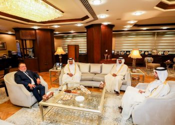 محافظ البنك المركزي المصري يلتقي وزير المالية القطري لبحث التعاون المشترك بين البلدين الشقيقين
