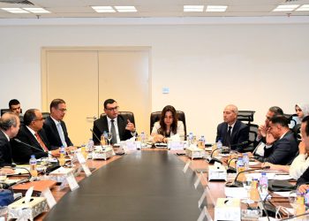 وزيرا الإسكان والتنمية المحلية ومحافظ القاهرة يتابعون التحضيرات لاستضافة مصر للمنتدى الحضري العالمي