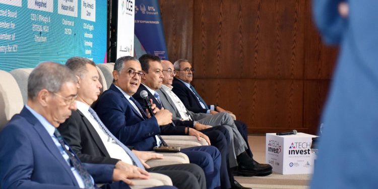 حسام هيبة : نستهدف استخدام الذكاء الاصطناعي لإعداد استراتيجيات داعمة لبيئة الاستثمار