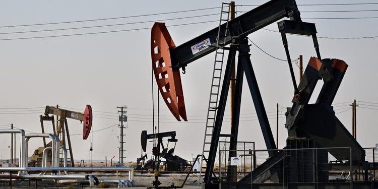 طلب كبير للشحنات الفورية.. ماذا حدث للأسعار الفورية للنفط الربع الثانى 2024؟