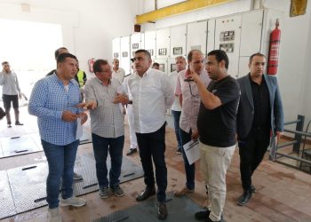 مسئولو ” الإسكان ” يتفقدون أعمال تنفيذ المرافق ومحطات الشرب والصرف الصحي بمدينة بنى سويف الجديدة