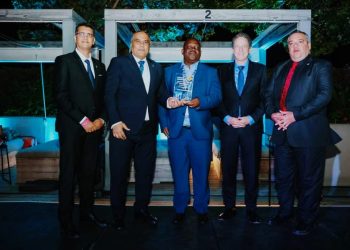 ليلي علوي تعبر عن حزنها الشديد لتدهور الأوضاع في لبنان