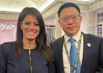 وزيرة والتعاون الدولي تبحث مع نائب وزير المالية الصيني تعزيز الاستثمارات الصينية في مصر