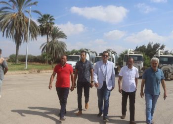 وزير الإسكان يتابع استعدادات فصل الشتاء بمدن 15 مايو والعاشر والصالحية والنوبارية الجديدة والشروق