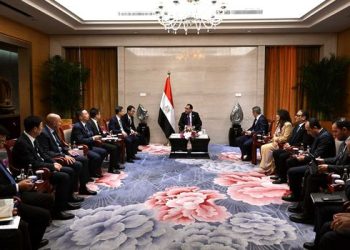 رئيس الوزراء يلتقي رئيس الشركة الصينية العامة للهندسة المعمارية “CSCEC”