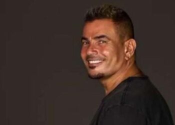 عمرو دياب.. لحظات ساحرة على مسرح أرينا الكويت