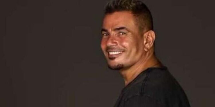 عمرو دياب.. لحظات ساحرة على مسرح أرينا الكويت