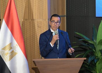 وزير الاستثمار يُعلن ملامح البرنامج الجديد لرد أعباء الصادرات