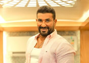 أحمد سعد يحتاج لفترة نقاهة 14 يومًا.. تفاصيل حالته الصحية الأخيرة