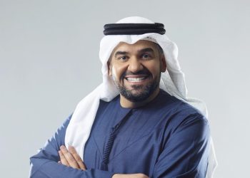 حسين الجسمي ينفي الشائعات: لقاء مع مدون إسرائيلي يثير الجدل