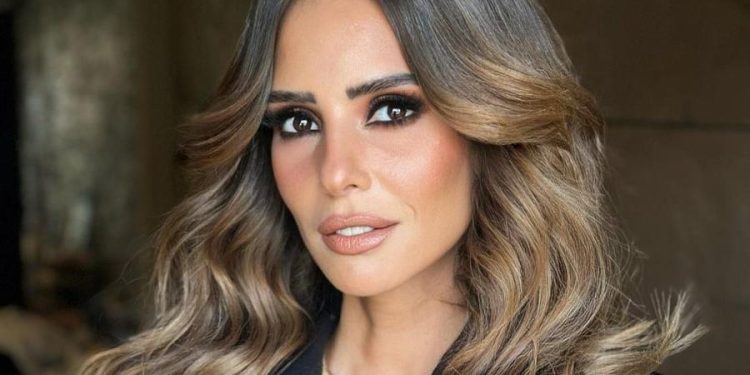 إيمان العاصي: آمال جديدة في الزواج وأعمال فنية قادمة