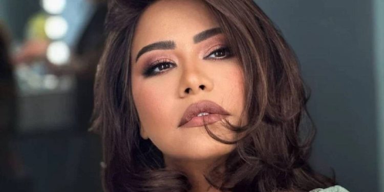 شيرين عبد الوهاب: 44 عامًا من الإبداع والتحدي في عالم الفن