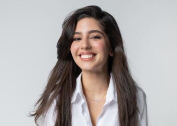 بإطلالة فوشيا جذابة.. مايان السيد تلفت الأنظار على إنستجرام