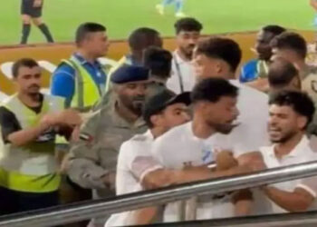 الزمالك يعلن رسميا سداد 600 ألف درهم غرامة لخناقة الثلاثي.. و10 محامين يتابعوا القضية (فيديو)