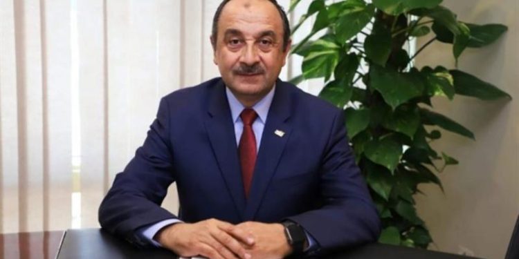 رسائل من وزير قطاع الأعمال العام لتطوير شركات المقاولات والعقارات.. تعرف عليها