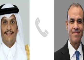 وزير الخارجية والهجرة يجري اتصالاً مع رئيس الوزراء ووزير خارجية قطر