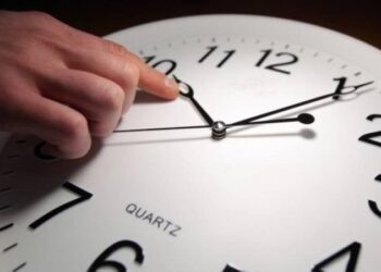 اعرف الآن.. مواقيت الصلاة بعد اعتماد التوقيت الشتوي 2024 في مصر